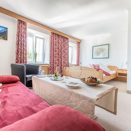 Einhorn Schaller 쇼와즈