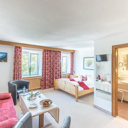 게스트하우스 Einhorn Schaller 쇼와즈